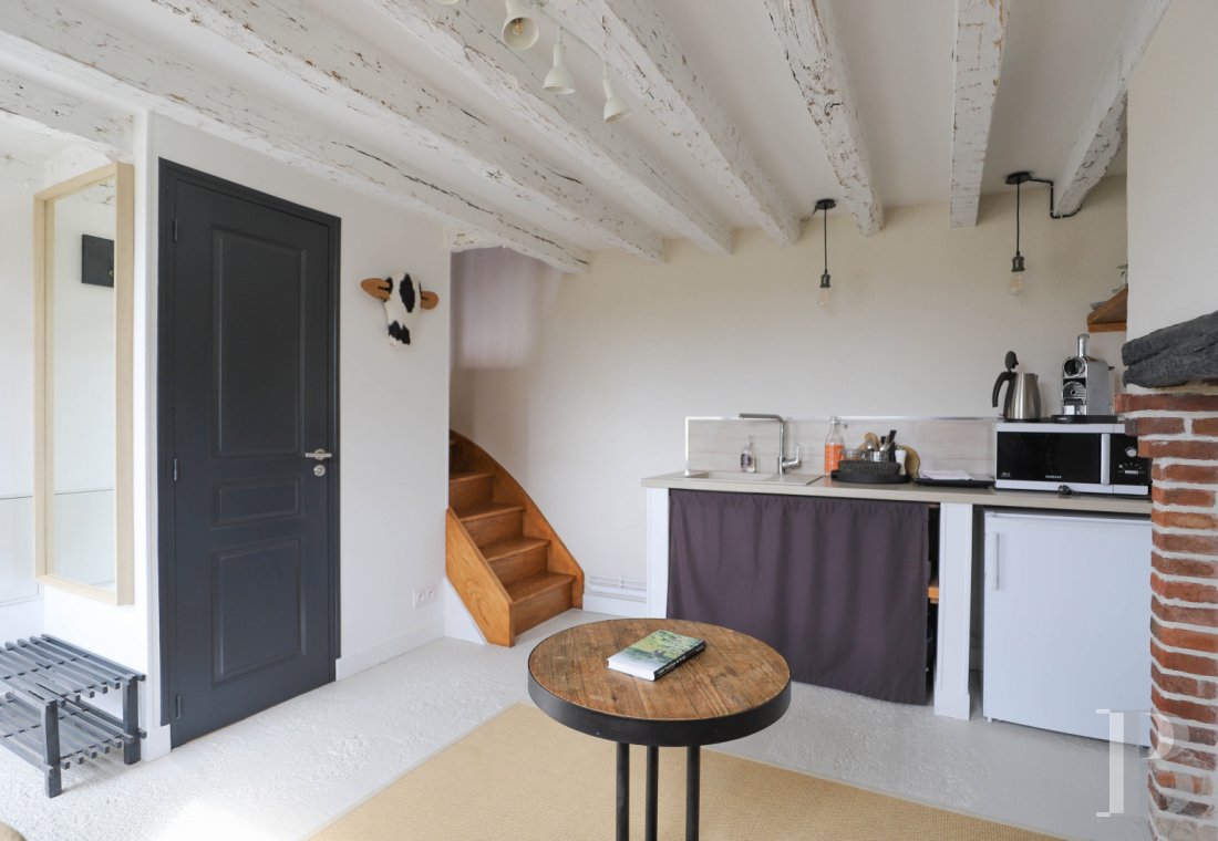 A former 18th century farmhouse with carefully renovated outbuildings on the edge of a forest in Perche - photo  n°40